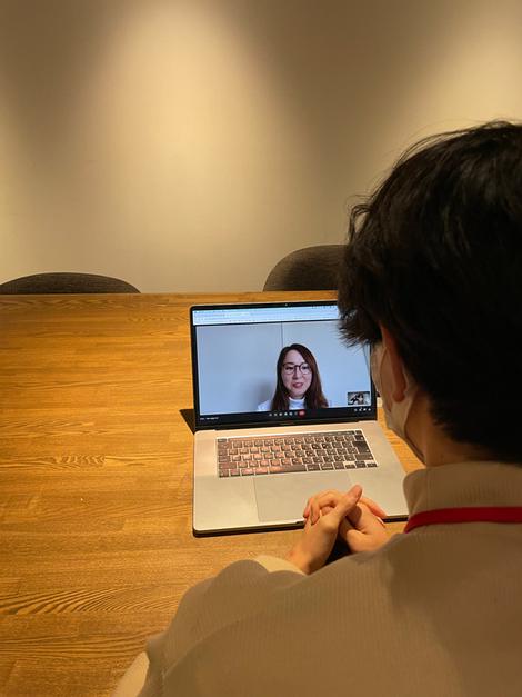 下村がいく 展示会について先輩にインタビューしてみた 株式会社フォーミックス