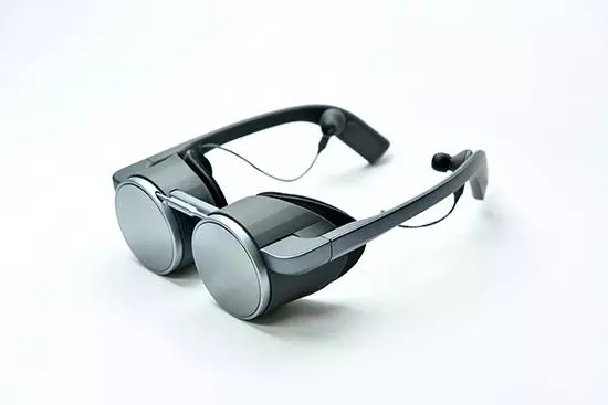 画像：Panasonic プレスリリース”世界初HDR対応の眼鏡型VRグラスを開発”サムネイル