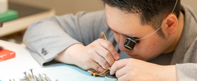 時を動かす仕事 東京 名古屋で腕時計の修理受付 販売のお仕事です 株式会社クランのの求人 Wantedly